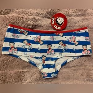 BNWT Betty Boop Boyshort Panties